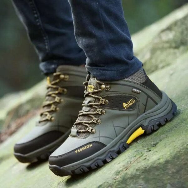 Professional Hiking Boots Men Waterproof Outdoor Boots Men Hiking Non Slip Trekking Shoes Men Mountain Climbing New Arrivals-Sole Feat