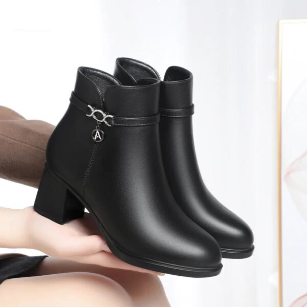 2024 New Fashion Soft Leather Ankle Boot High Heels Zipper Shoe Warm Fur Winter Boots Female Women Martin Short Boots Solid-Solefeat